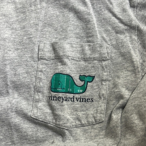 vineyard vines long sleeve - Picture 2 of 4